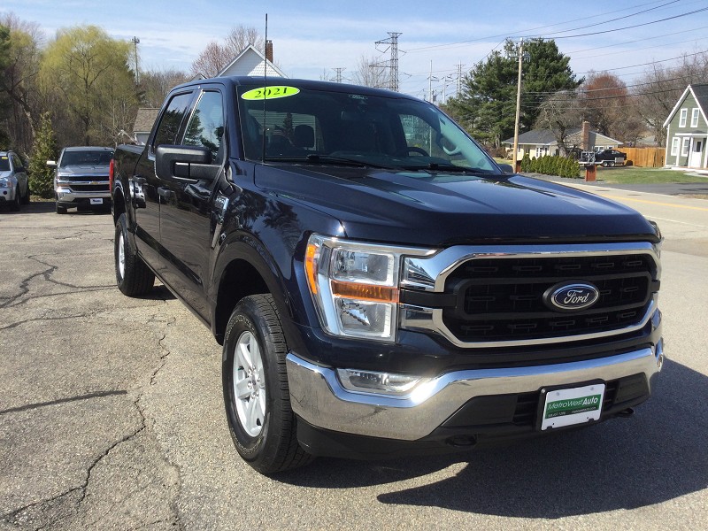View vehicle photo 2