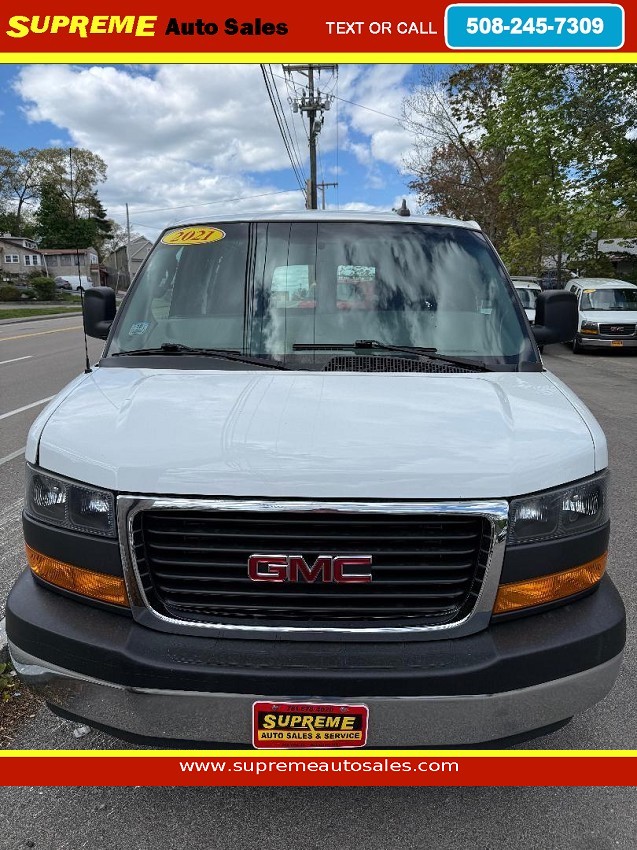 2021 GMC Savana 2500's photo