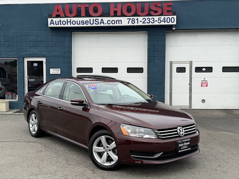 Brown 2013 Volkswagen Passat SE Sedan Front-Wheel Drive Automatic