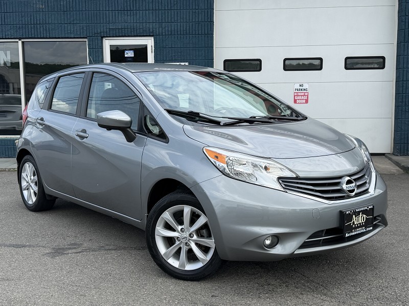 2015 Nissan Versa Note 1.6 SL CVT's photo