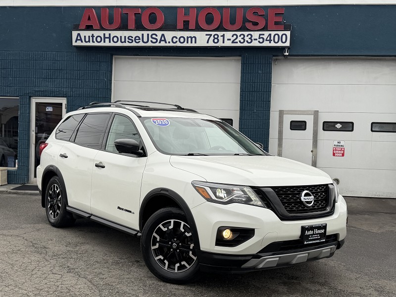 White 2020 Nissan Pathfinder SL 4WD SUV / Crossover Four-Wheel Drive Automatic