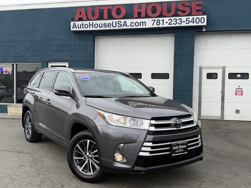 Gray 2018 Toyota Highlander XLE AWD SUV / Crossover All-Wheel Drive Automatic