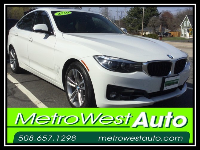 White 2019 BMW 3 Series Gran Turismo 330i xDrive AWD Wagon All-Wheel Drive Automatic