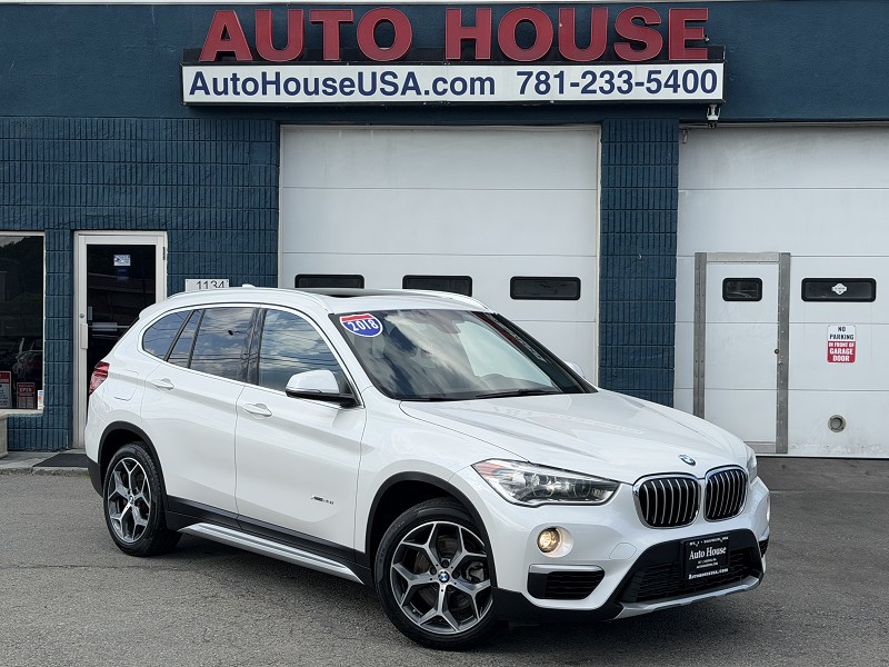 White 2018 BMW X1 xDrive28i AWD SUV / Crossover All-Wheel Drive Automatic