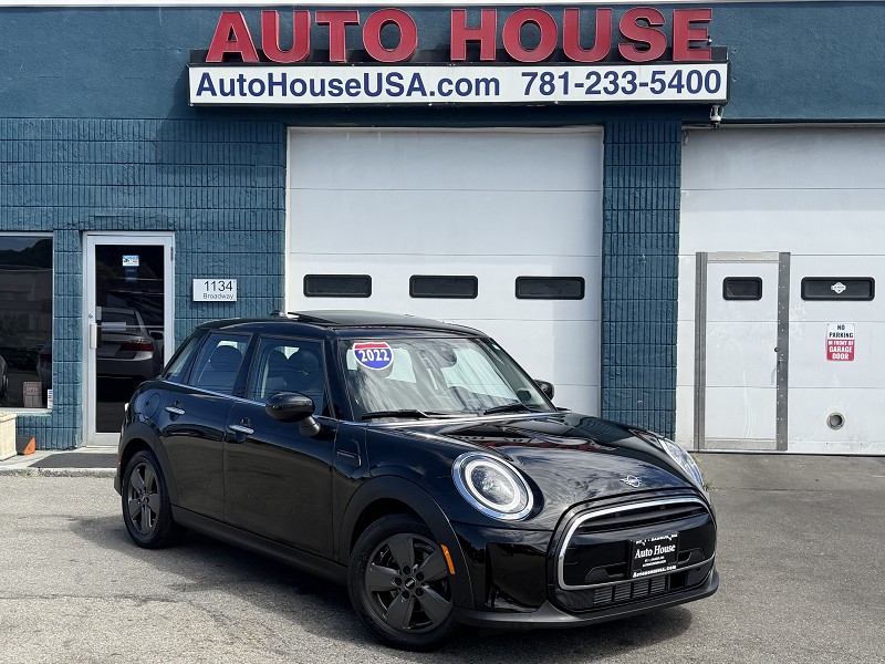 Black 2022 MINI Cooper Hatchback Front-Wheel Drive Automatic