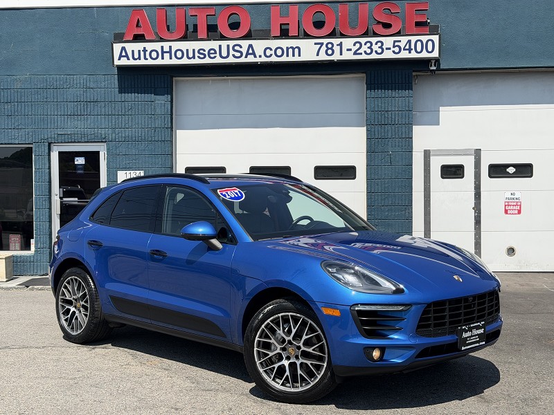 Blue 2017 Porsche Macan SUV / Crossover All-Wheel Drive Automatic